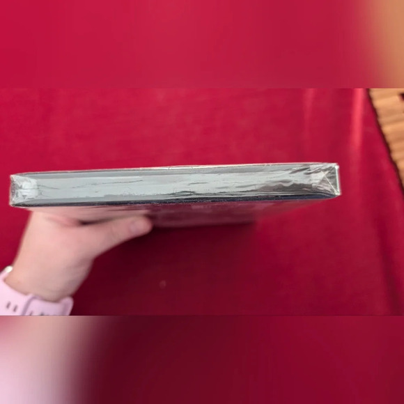 Paranormal Activity 4 DVD (New) - Picture 3 of 3